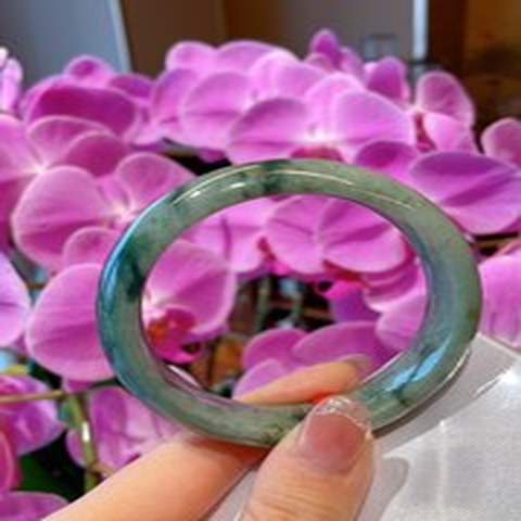 Natural Jadeite Bangle | 55.6mm | Width 14.4mm | #C556144000075