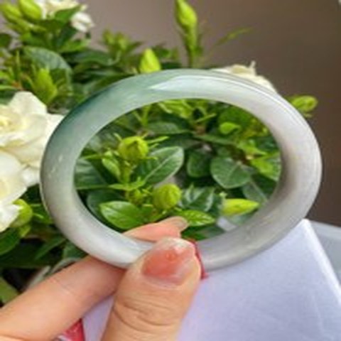 Natural Jadeite Bangle | 57.5mm | Width 14.3mm | #C575143000194