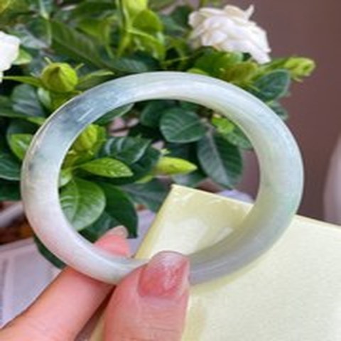 Natural Jadeite Bangle | 57.5mm | Width 14.8mm | #C575148000583