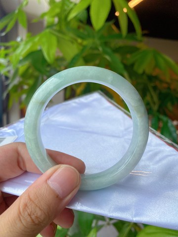 Natural Jadeite Bangle | 58.3mm | Width 12.9mm | #C583129000505