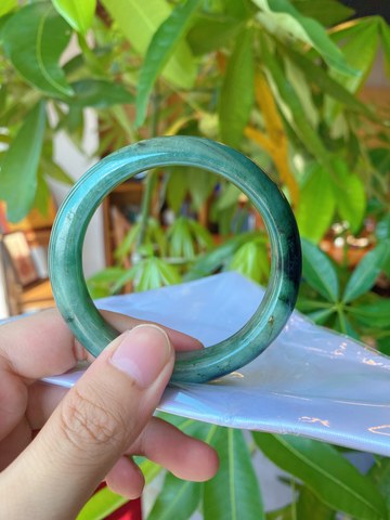 Natural Jadeite Bangle | 58.5mm | Width 14.1mm | #C585141000109