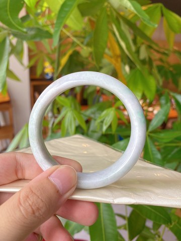Natural Jadeite Bangle | 58.5mm | Width 14.8mm | #C585148000101