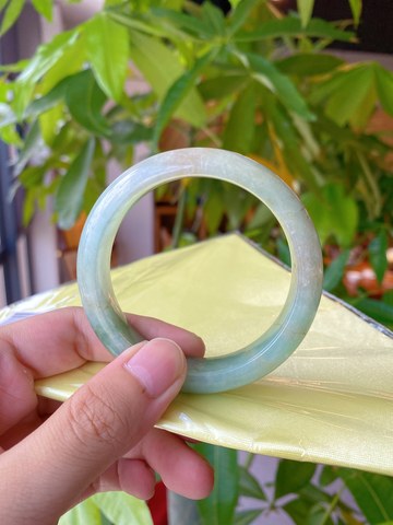 Natural Jadeite Bangle | 58.8mm | Width 14.4mm | #C588144000627