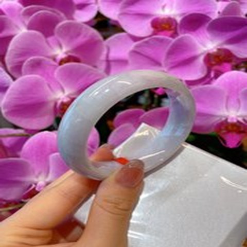 Natural Jadeite Bangle | 55.1mm | Width 15.8mm | #L551158000093