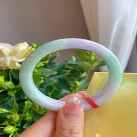 Natural Jadeite Bangle | 55.5mm | Width 12.6mm | #V555126000884