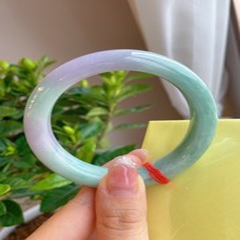 Natural Jadeite Bangle | 55.8mm | Width 13.1mm | #V558131000807