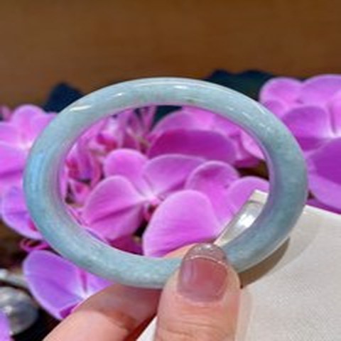 Natural Jadeite Bangle | 55.8mm | Width 15.1mm | #V558151000140