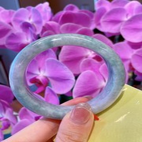 Natural Jadeite Bangle | 56.3mm | Width 16.2mm | #V563162000193