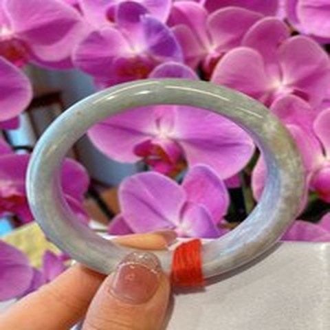 Natural Jadeite Bangle | 56.9mm | Width 14mm | #X569140000008