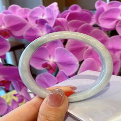 Natural Jadeite Bangle | 58.3mm | Width 12.4mm | #Z583124000015