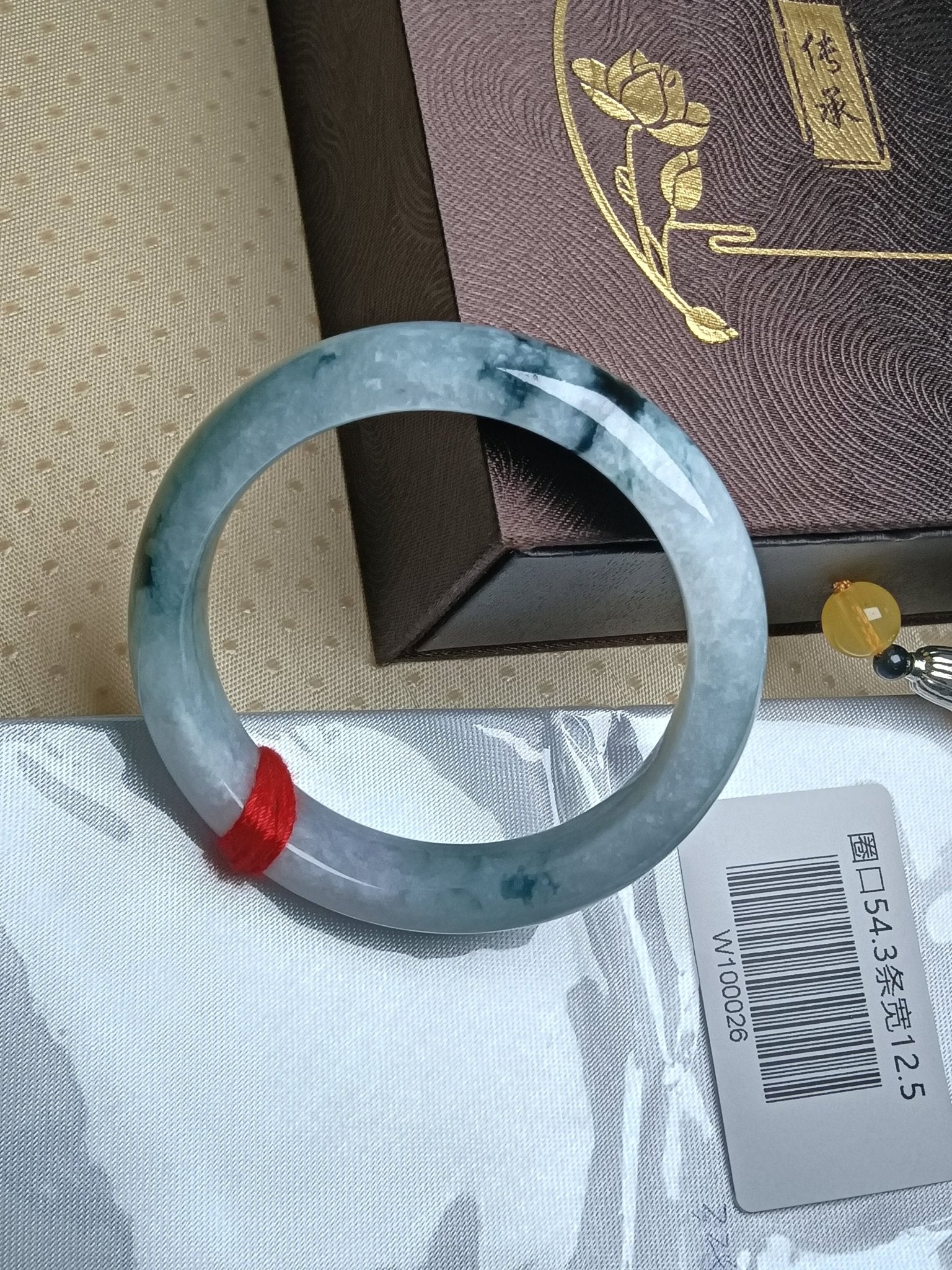 Apple Green with Lavender and Drak Floating Flower Nature Type - A Jadeite Bangles (Size:54 - 55mm) W026 - Jadeite Ding