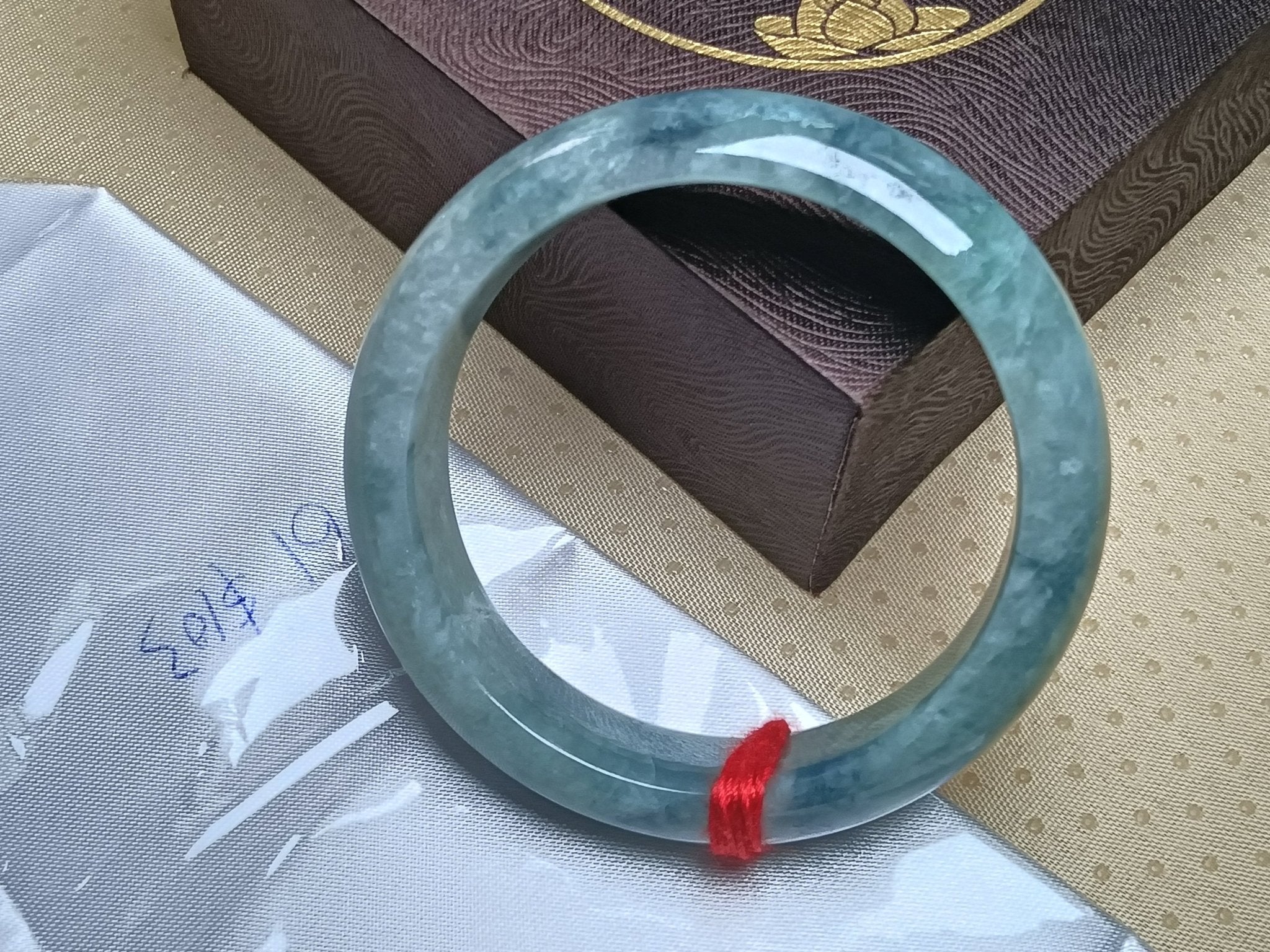 Light Green with Dark Green Inclusion Burmese Jadeite Bracelet with Certificate (Size:61mm) B6103 - Jadeite Ding
