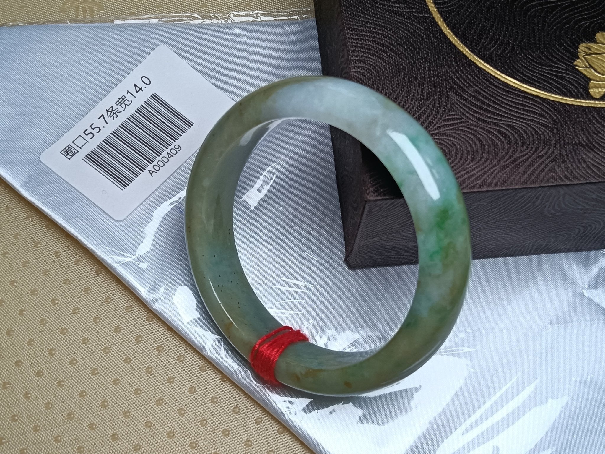 Mottled Color Green White and Yellow with Spot Burmese Jadeite Bracelet with Certificate (Size:56mm) A409 - Jadeite Ding