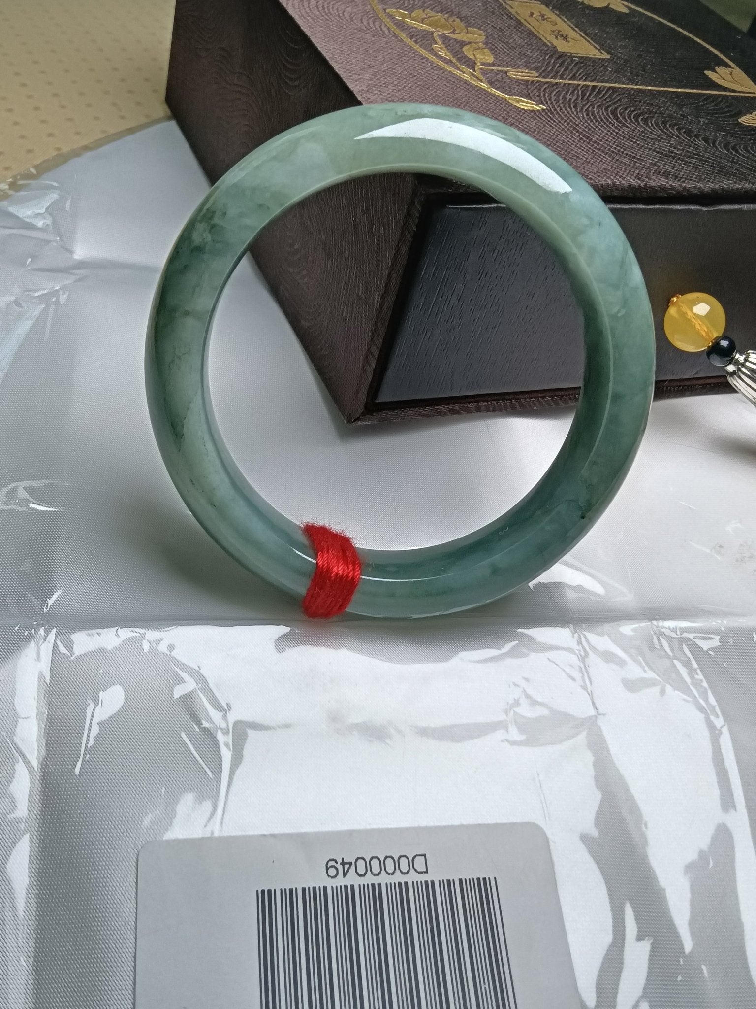 Watery Full Apple Green Natural Type - A Jade Bangle(Size: 53 - 54mm) D049 - Jadeite Ding